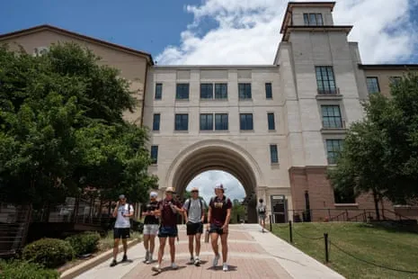 The San Marcos Campus Expels Student Due to Alleged Disrespect of Conservative Activist Assassination